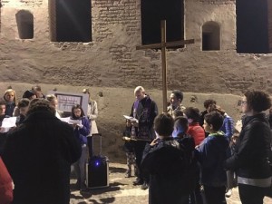 scuoladoncomelli_primaria_viacrucis2